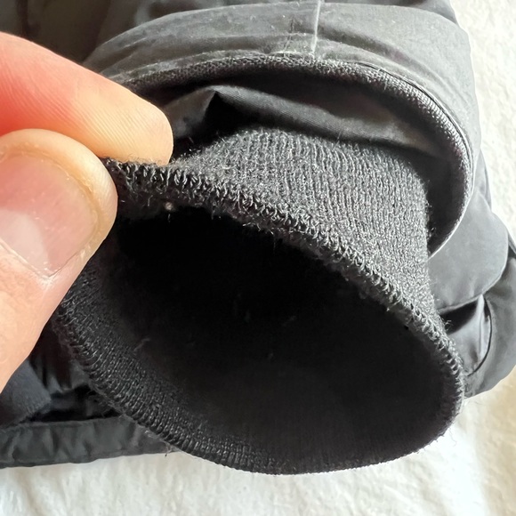 Canada Goose MacMillin Jacket - Picture 10 of 15